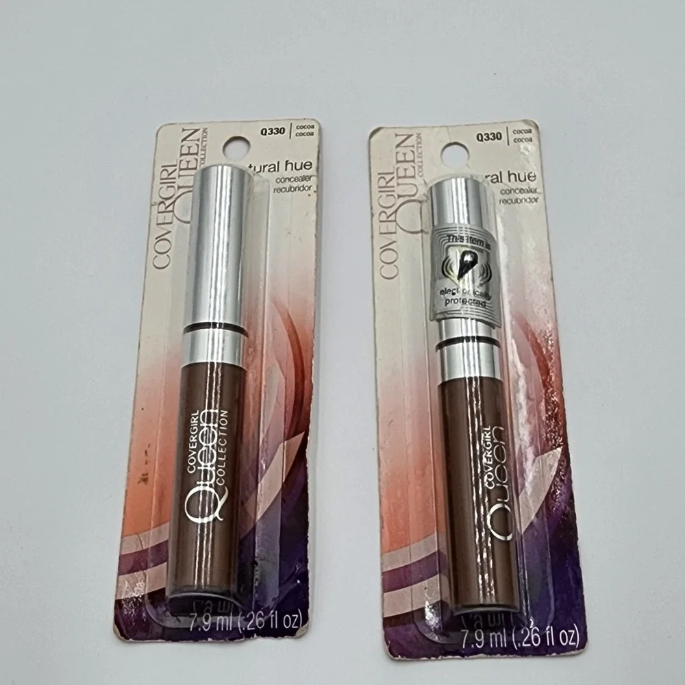 CoverGirl Queen Natural Hue Concealer Cocoa Q330 Lot of 2 New Old Stock Classic
